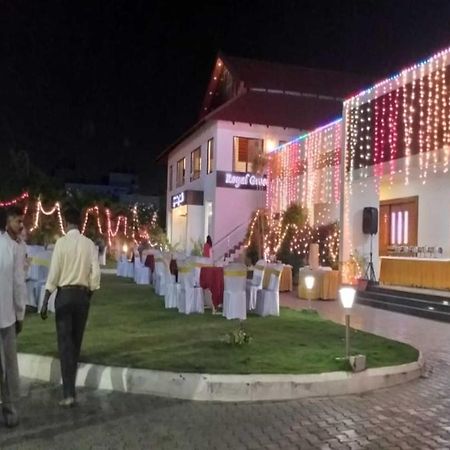 Hotel Kalyani Mysore Ngoại thất bức ảnh