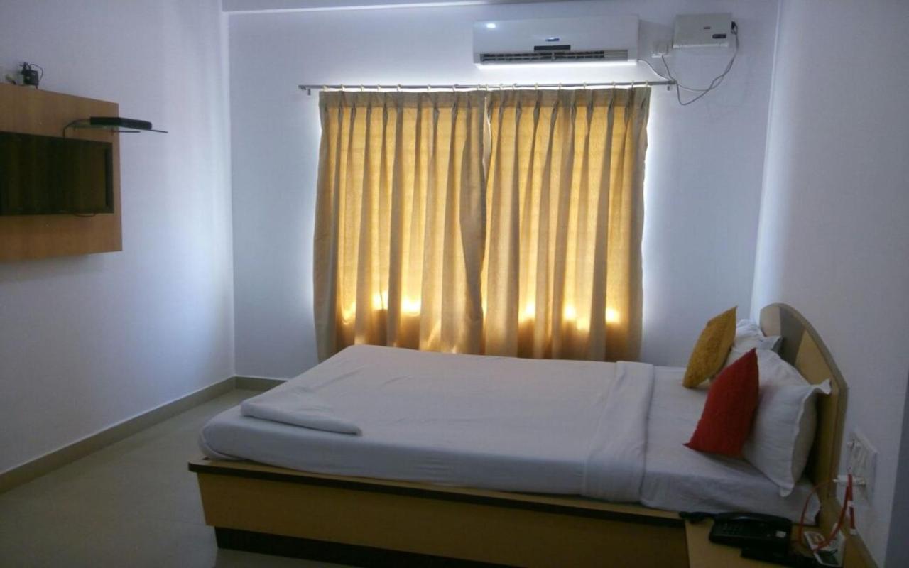 Hotel Kalyani Mysore Ngoại thất bức ảnh
