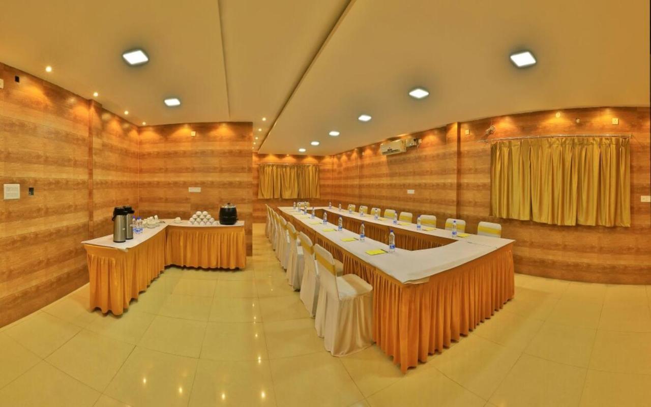 Hotel Kalyani Mysore Ngoại thất bức ảnh