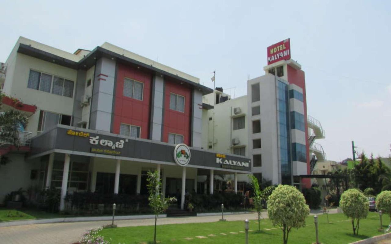 Hotel Kalyani Mysore Ngoại thất bức ảnh