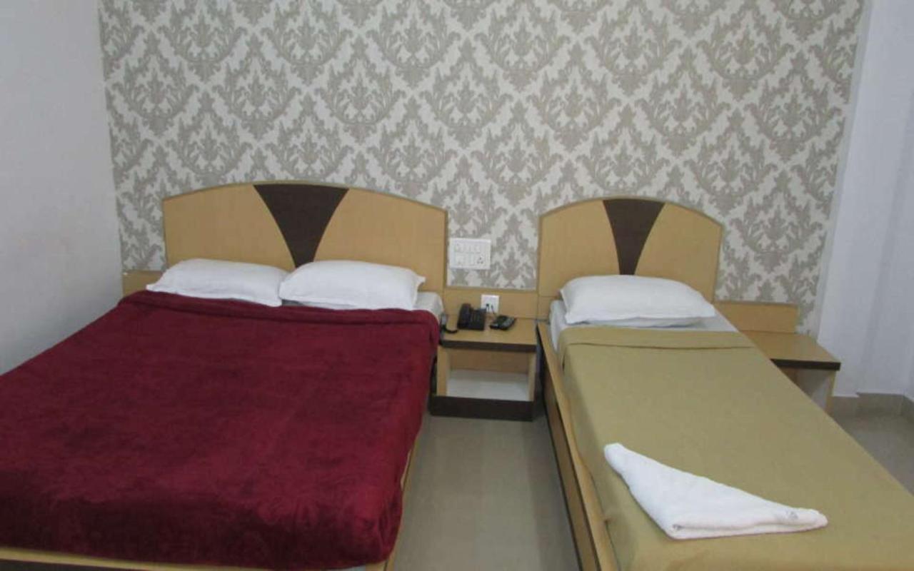 Hotel Kalyani Mysore Ngoại thất bức ảnh