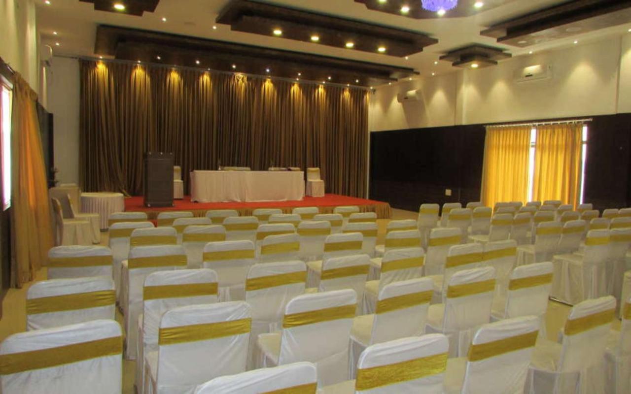 Hotel Kalyani Mysore Ngoại thất bức ảnh