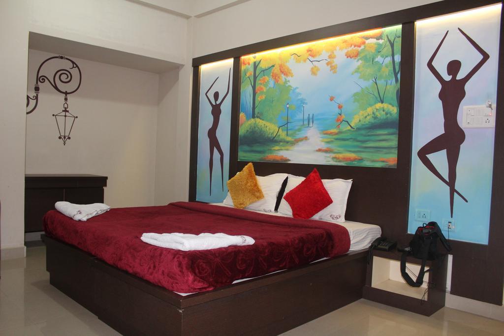 Hotel Kalyani Mysore Phòng bức ảnh